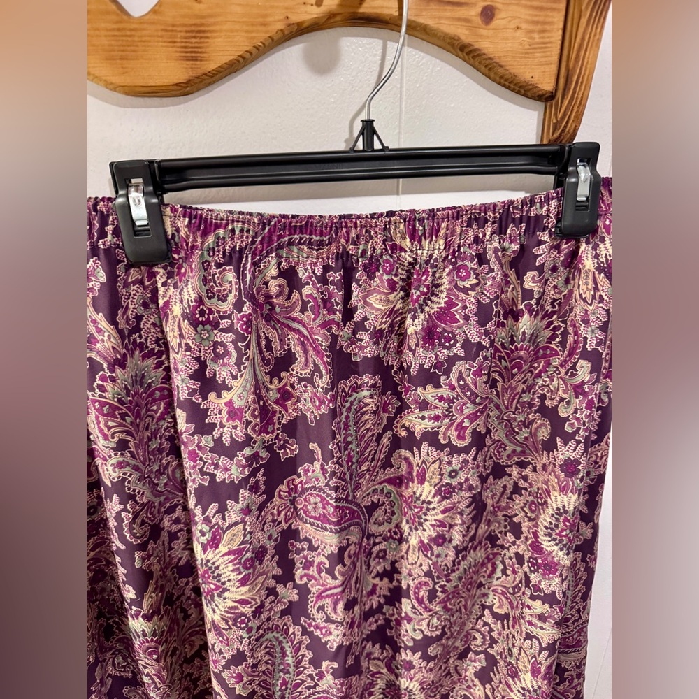 Vintage Southern Lady Elegant Purple and Pink Maxi Skirt - Picture 2 of 4